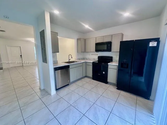 540 Ne 5th Ln, Florida City, Florida 33034, Florida City, Florida 33034, 2 Bedrooms Bedrooms, ,2 BathroomsBathrooms,Residential,For Sale,540 Ne 5th Ln, Florida City, Florida 33034,A11949011