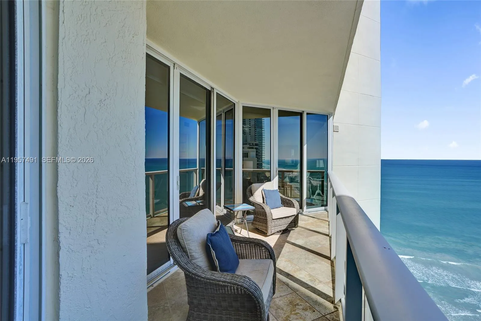 19333 Collins Ave 2502, Sunny Isles Beach, Florida, Sunny Isles Beach, Florida 33160, 2 Bedrooms Bedrooms, ,2 BathroomsBathrooms,Residential,For Sale,19333 Collins Ave 2502, Sunny Isles Beach, Florida,A11957491