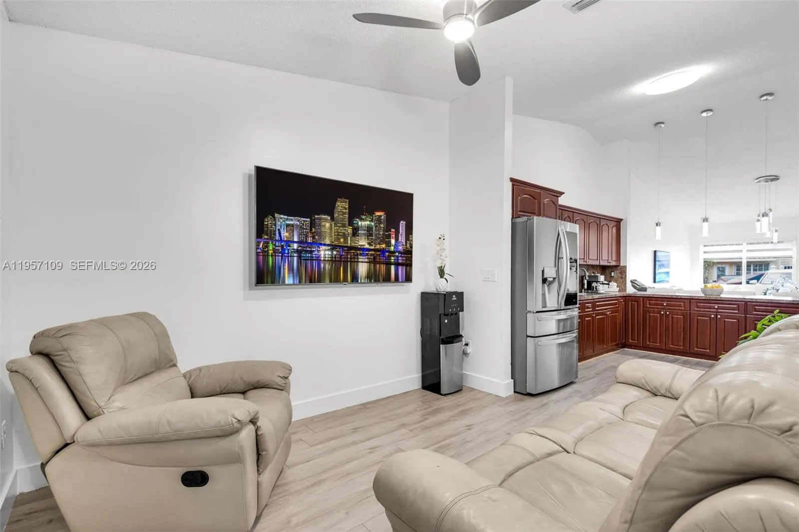 7531 W 29th Way 7531, Hialeah, Florida 33018, Hialeah, Florida 33018, 3 Bedrooms Bedrooms, ,2 BathroomsBathrooms,Residential Lease,For Rent,7531 W 29th Way 7531, Hialeah, Florida 33018,A11957109