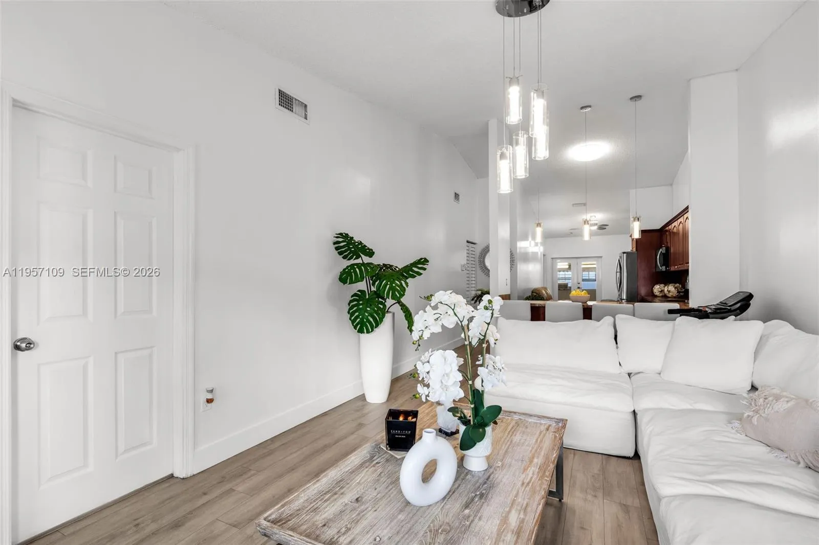 7531 W 29th Way 7531, Hialeah, Florida 33018, Hialeah, Florida 33018, 3 Bedrooms Bedrooms, ,2 BathroomsBathrooms,Residential Lease,For Rent,7531 W 29th Way 7531, Hialeah, Florida 33018,A11957109