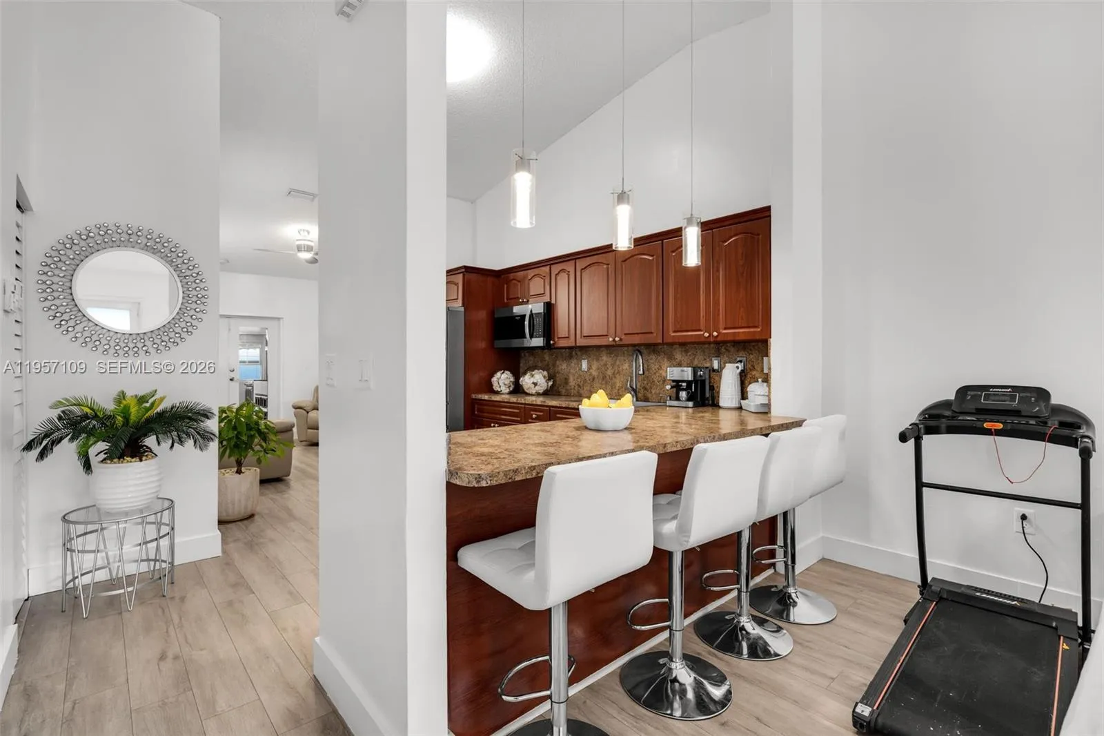 7531 W 29th Way 7531, Hialeah, Florida 33018, Hialeah, Florida 33018, 3 Bedrooms Bedrooms, ,2 BathroomsBathrooms,Residential Lease,For Rent,7531 W 29th Way 7531, Hialeah, Florida 33018,A11957109