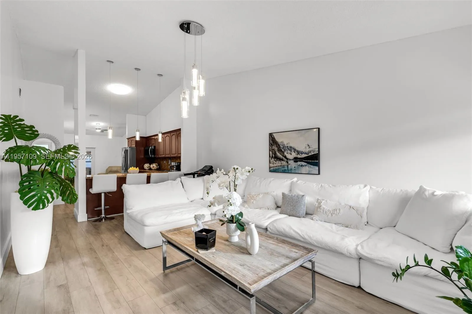 7531 W 29th Way 7531, Hialeah, Florida 33018, Hialeah, Florida 33018, 3 Bedrooms Bedrooms, ,2 BathroomsBathrooms,Residential Lease,For Rent,7531 W 29th Way 7531, Hialeah, Florida 33018,A11957109