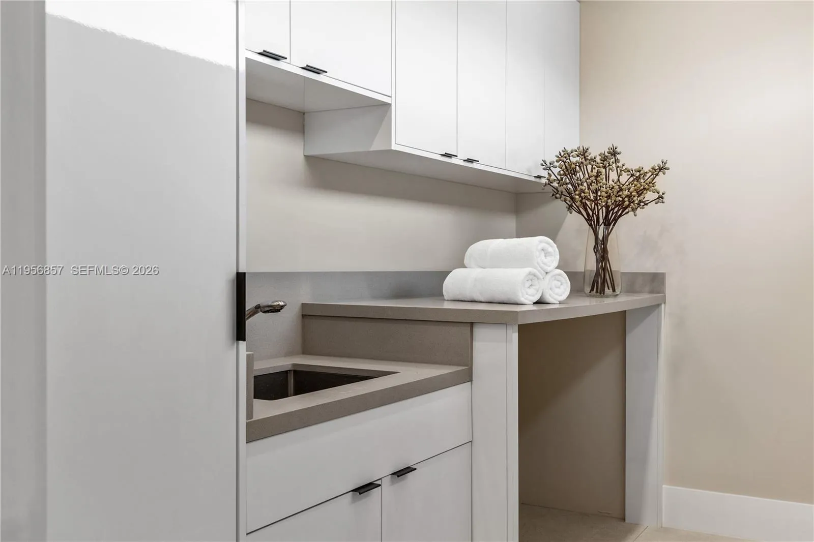 2805 Freeman St, Miami, Florida 33133, Miami, Florida 33133, 5 Bedrooms Bedrooms, ,5 BathroomsBathrooms,Residential Lease,For Rent,2805 Freeman St, Miami, Florida 33133,A11956857