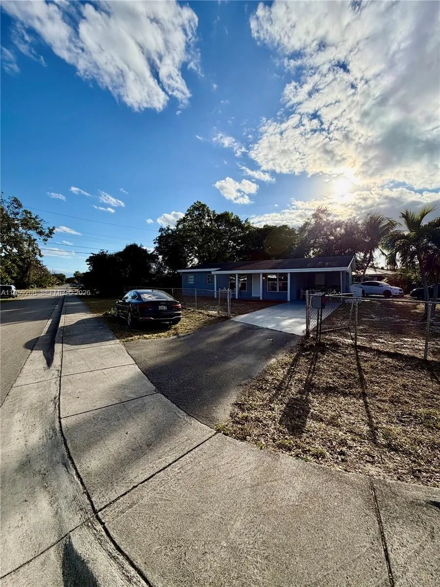 518 Nw 47th Ct, Oakland Park, Florida 33309, Oakland Park, Florida 33309, 3 Bedrooms Bedrooms, ,2 BathroomsBathrooms,Residential,For Sale,518 Nw 47th Ct, Oakland Park, Florida 33309,A11959208