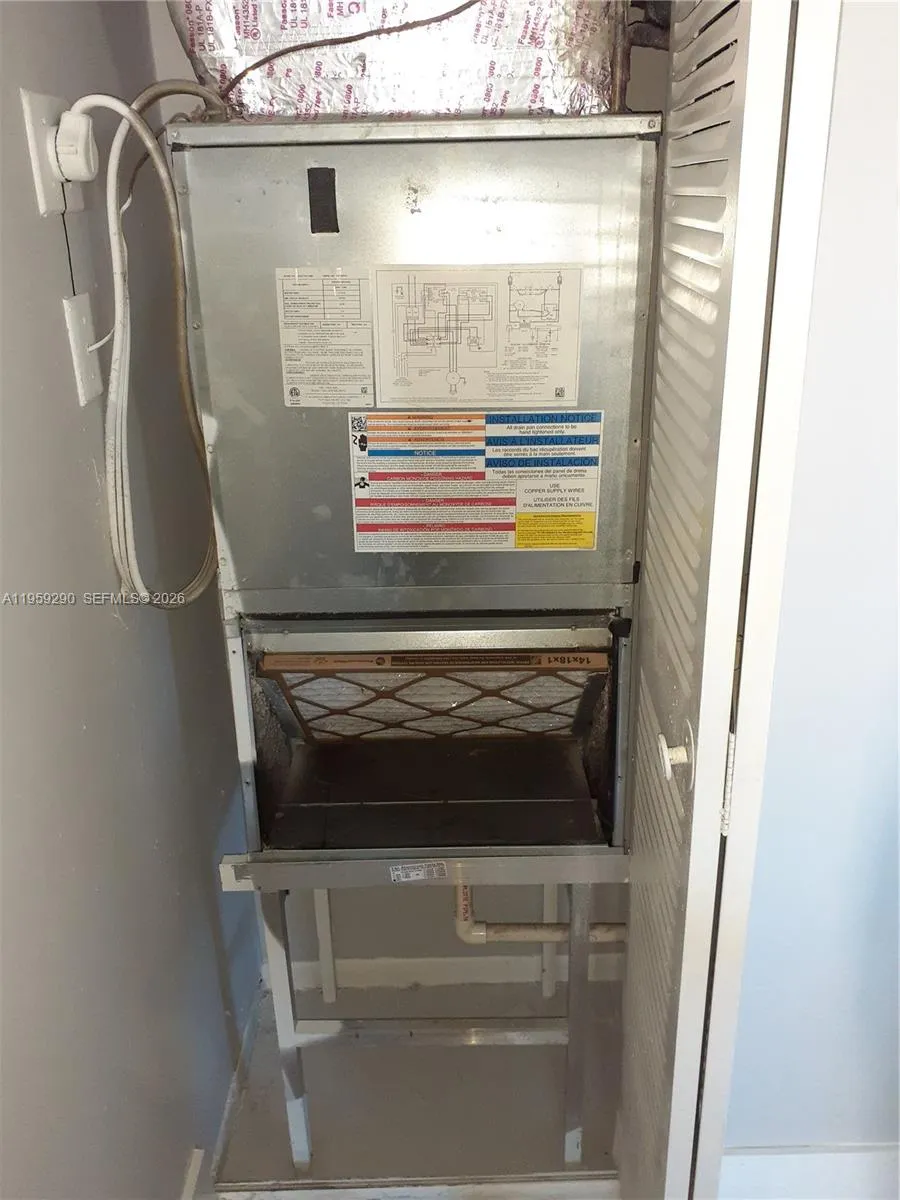 5842 Nw 21st St 42-b, Lauderhill, Florida 33313, Lauderhill, Florida 33313, 2 Bedrooms Bedrooms, ,1 BathroomBathrooms,Residential,For Sale,5842 Nw 21st St 42-b, Lauderhill, Florida 33313,A11959290