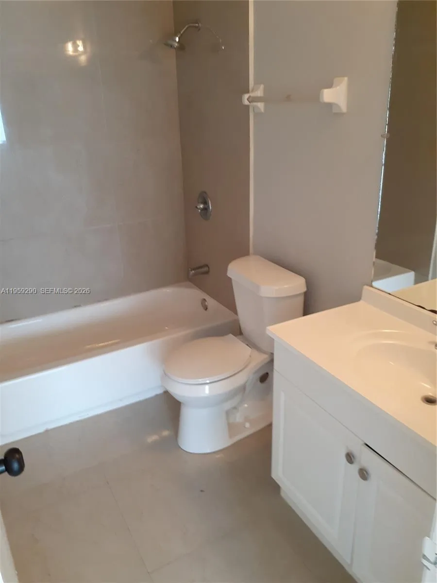 5842 Nw 21st St 42-b, Lauderhill, Florida 33313, Lauderhill, Florida 33313, 2 Bedrooms Bedrooms, ,1 BathroomBathrooms,Residential,For Sale,5842 Nw 21st St 42-b, Lauderhill, Florida 33313,A11959290