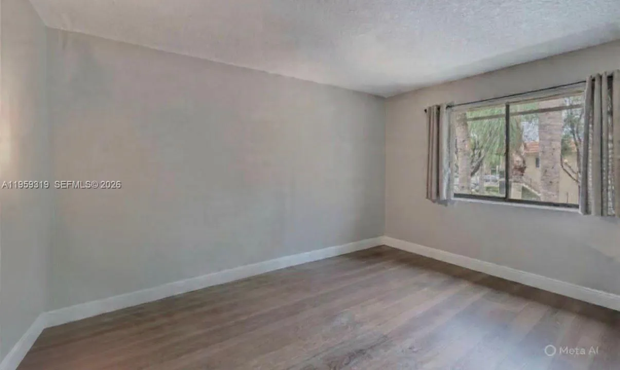 402 Lakeview Dr 201, Weston, Florida 33326, Weston, Florida 33326, 2 Bedrooms Bedrooms, ,2 BathroomsBathrooms,Residential,For Sale,402 Lakeview Dr 201, Weston, Florida 33326,A11959319