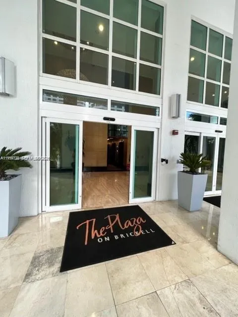 950 Brickell Bay Dr 4100, Miami, Florida 33131, Miami, Florida 33131, 1 Bedroom Bedrooms, ,1 BathroomBathrooms,Residential Lease,For Rent,950 Brickell Bay Dr 4100, Miami, Florida 33131,A11959328