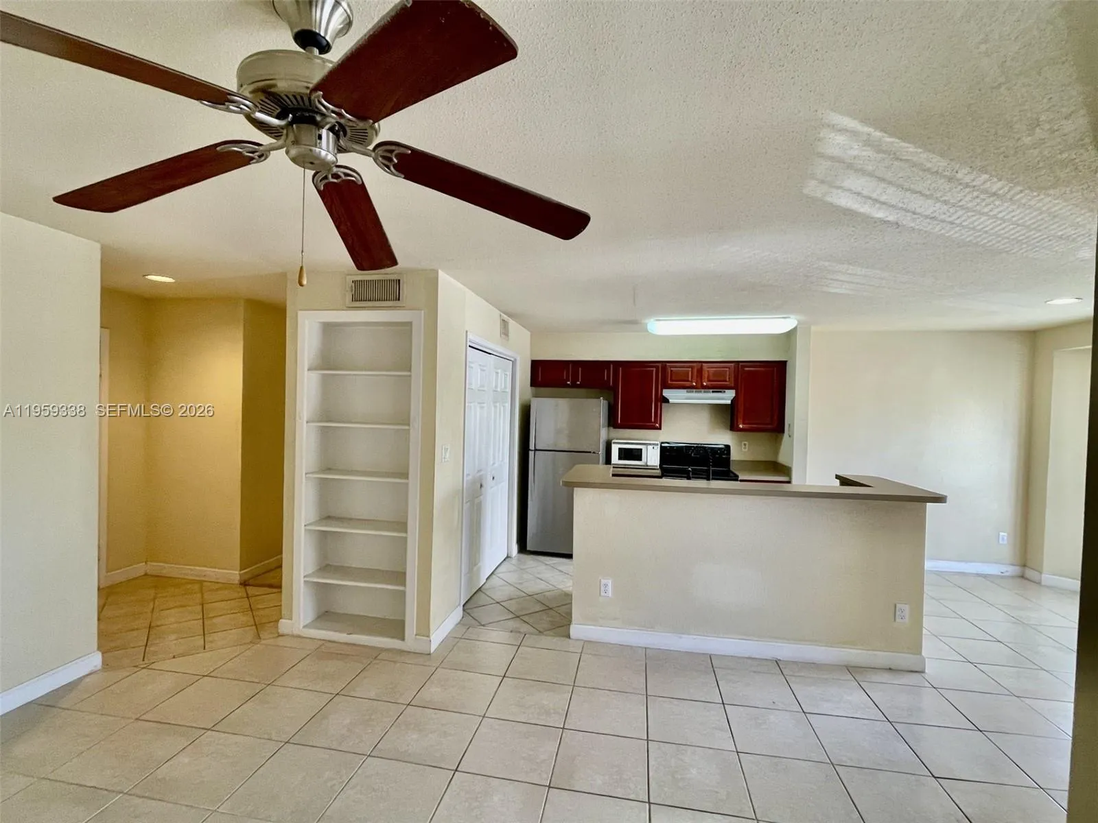 977 Riverside Dr 227, Coral Springs, Florida 33071, Coral Springs, Florida 33071, 1 Bedroom Bedrooms, ,1 BathroomBathrooms,Residential Lease,For Rent,977 Riverside Dr 227, Coral Springs, Florida 33071,A11959338