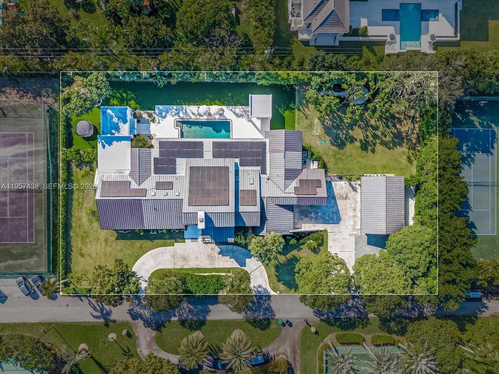 5902 Sw 105th St, Pinecrest, Florida 33156, Pinecrest, Florida 33156, 6 Bedrooms Bedrooms, ,6 BathroomsBathrooms,Residential,For Sale,5902 Sw 105th St, Pinecrest, Florida 33156,A11957438