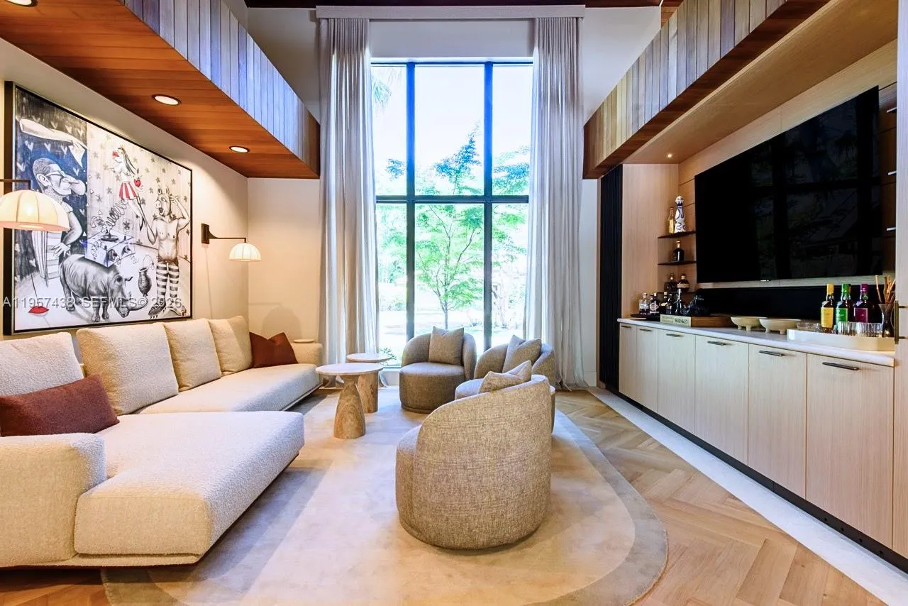 5902 Sw 105th St, Pinecrest, Florida 33156, Pinecrest, Florida 33156, 6 Bedrooms Bedrooms, ,6 BathroomsBathrooms,Residential,For Sale,5902 Sw 105th St, Pinecrest, Florida 33156,A11957438