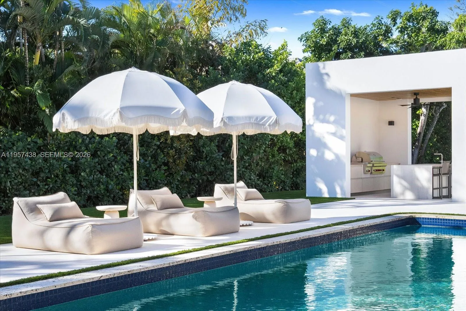 5902 Sw 105th St, Pinecrest, Florida 33156, Pinecrest, Florida 33156, 6 Bedrooms Bedrooms, ,6 BathroomsBathrooms,Residential,For Sale,5902 Sw 105th St, Pinecrest, Florida 33156,A11957438