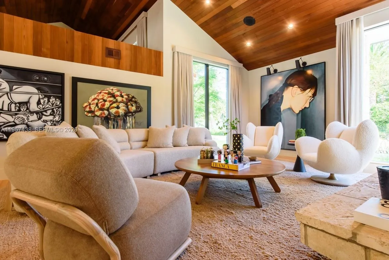 5902 Sw 105th St, Pinecrest, Florida 33156, Pinecrest, Florida 33156, 6 Bedrooms Bedrooms, ,6 BathroomsBathrooms,Residential,For Sale,5902 Sw 105th St, Pinecrest, Florida 33156,A11957438