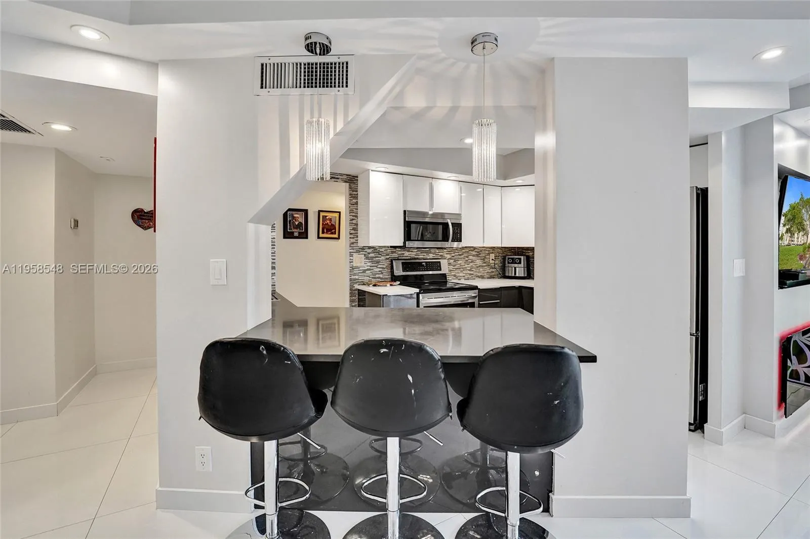 6911 Environ Blvd 1k, Lauderhill, Florida 33319, Lauderhill, Florida 33319, 2 Bedrooms Bedrooms, ,2 BathroomsBathrooms,Residential,For Sale,6911 Environ Blvd 1k, Lauderhill, Florida 33319,A11958548