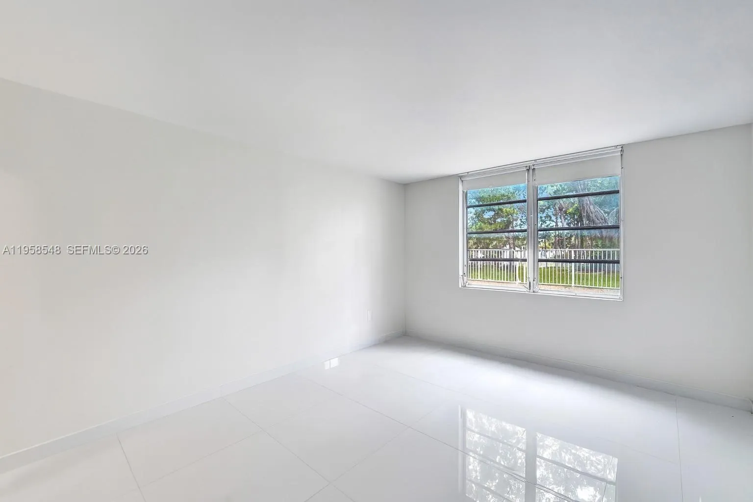 6911 Environ Blvd 1k, Lauderhill, Florida 33319, Lauderhill, Florida 33319, 2 Bedrooms Bedrooms, ,2 BathroomsBathrooms,Residential,For Sale,6911 Environ Blvd 1k, Lauderhill, Florida 33319,A11958548