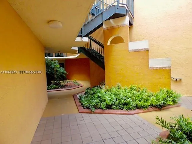 6272 Nw 186th St 114, Hialeah, Florida 33015, Hialeah, Florida 33015, 2 Bedrooms Bedrooms, ,2 BathroomsBathrooms,Residential,For Sale,6272 Nw 186th St 114, Hialeah, Florida 33015,A11959261