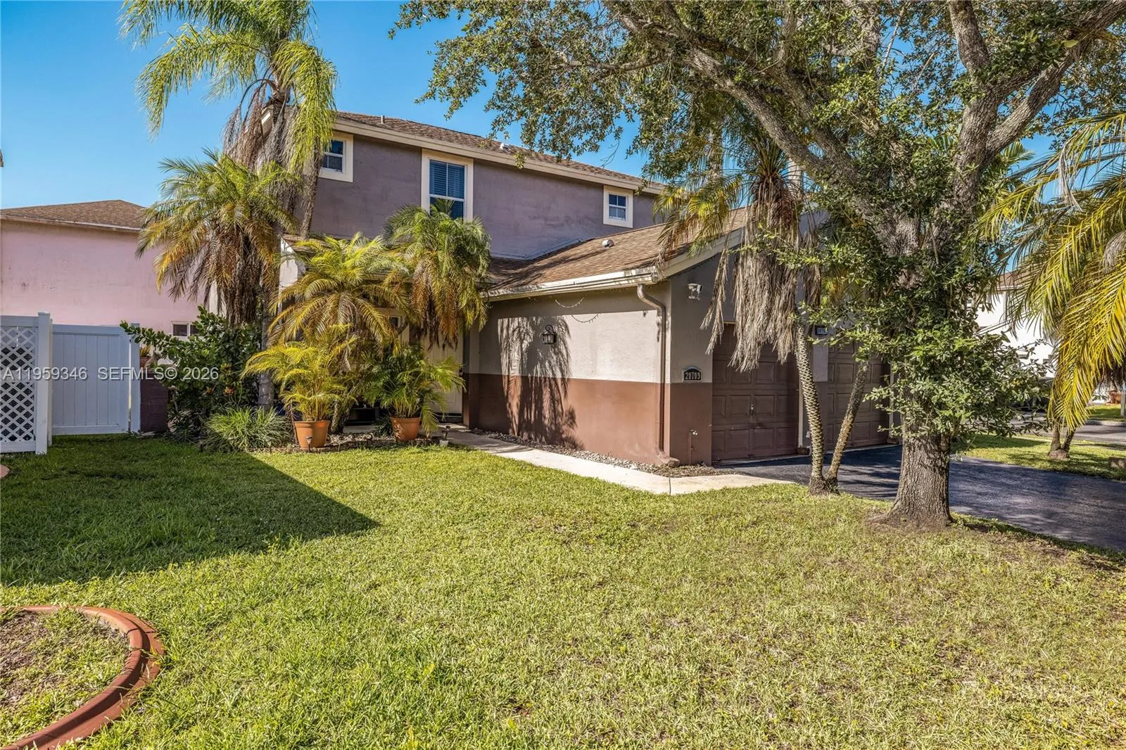 20709 Nw 1st St, Pembroke Pines, Florida 33029, Pembroke Pines, Florida 33029, 3 Bedrooms Bedrooms, ,2 BathroomsBathrooms,Residential,For Sale,20709 Nw 1st St, Pembroke Pines, Florida 33029,A11959346