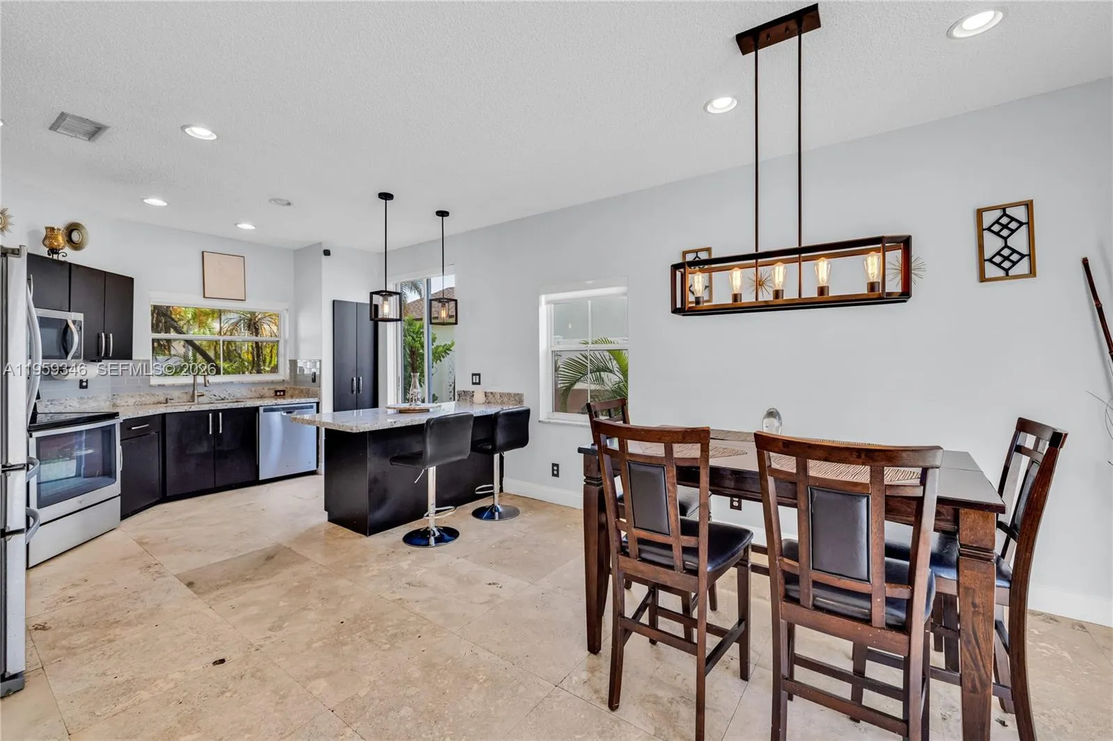 20709 Nw 1st St, Pembroke Pines, Florida 33029, Pembroke Pines, Florida 33029, 3 Bedrooms Bedrooms, ,2 BathroomsBathrooms,Residential,For Sale,20709 Nw 1st St, Pembroke Pines, Florida 33029,A11959346