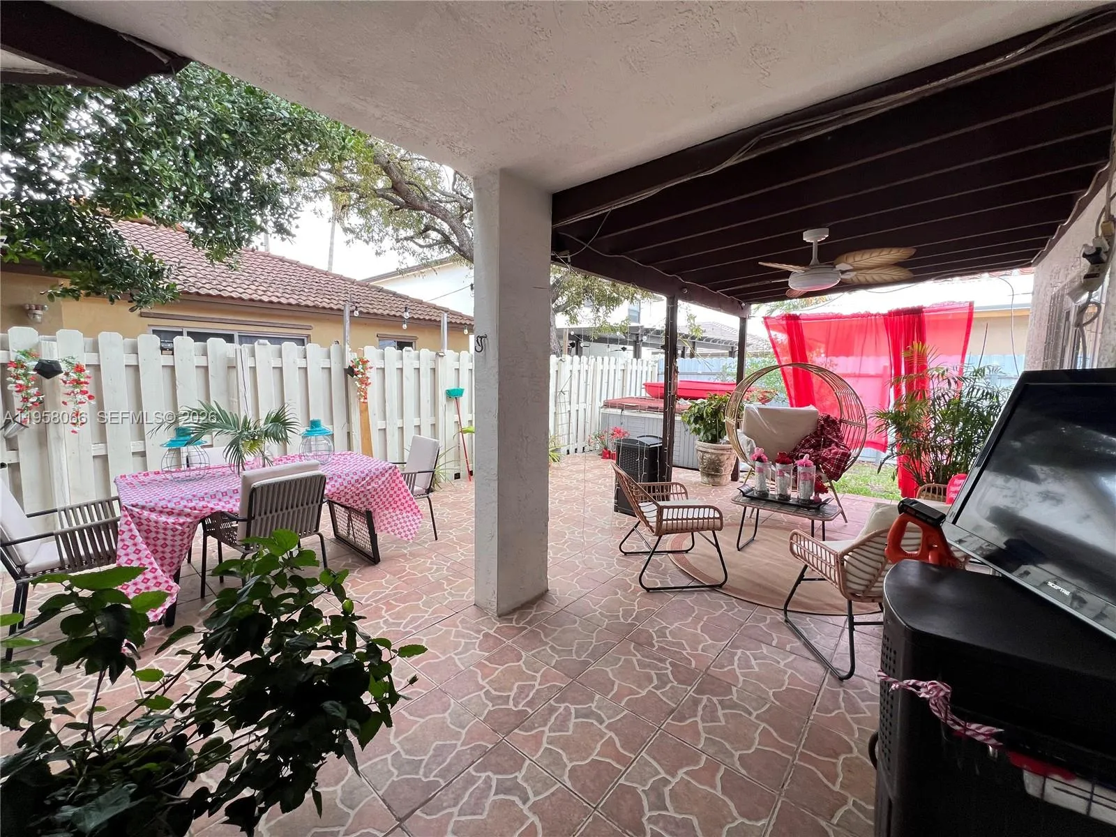 13249 Nw 9th Ln, Miami, Florida 33182, Miami, Florida 33182, 4 Bedrooms Bedrooms, ,3 BathroomsBathrooms,Residential,For Sale,13249 Nw 9th Ln, Miami, Florida 33182,A11958066