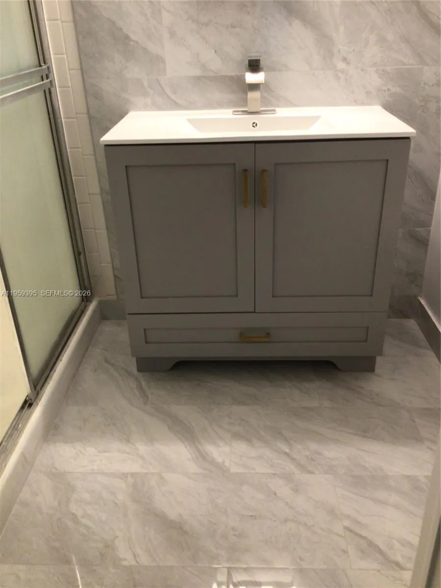 10357 Nw 8th St 105, Pembroke Pines, Florida 33026, Pembroke Pines, Florida 33026, 2 Bedrooms Bedrooms, ,2 BathroomsBathrooms,Residential Lease,For Rent,10357 Nw 8th St 105, Pembroke Pines, Florida 33026,A11959395
