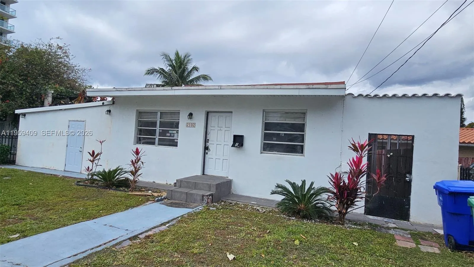 2102 Sw 14th Ave, Miami, Florida 33145, Miami, Florida 33145, 2 Bedrooms Bedrooms, ,1 BathroomBathrooms,Residential,For Sale,2102 Sw 14th Ave, Miami, Florida 33145,A11959409