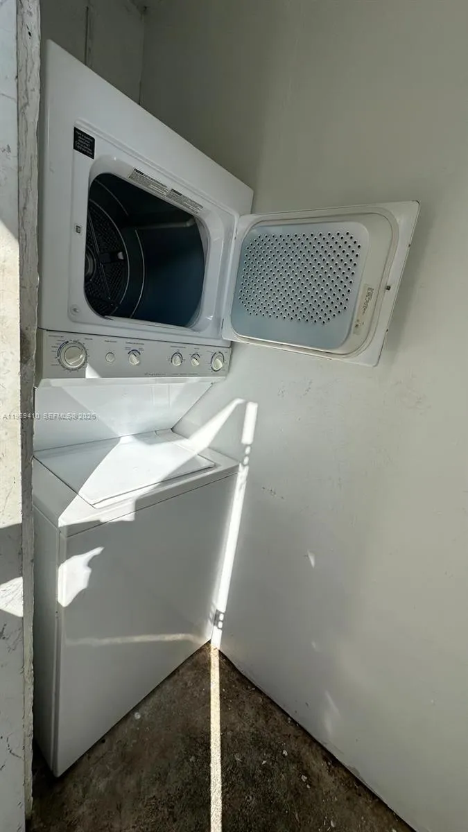 5020 Nw 14th Ave 5020, Miami, Florida 33142, Miami, Florida 33142, 2 Bedrooms Bedrooms, ,1 BathroomBathrooms,Residential Lease,For Rent,5020 Nw 14th Ave 5020, Miami, Florida 33142,A11959410