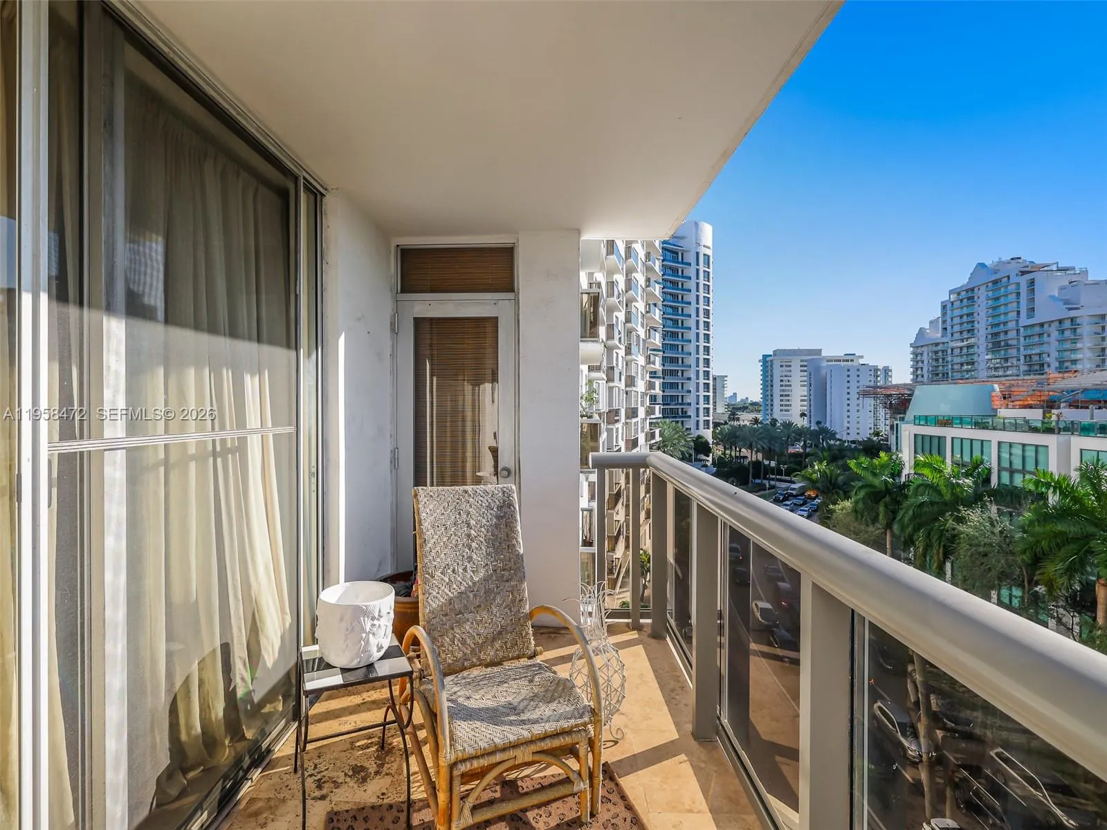 6039 Collins Ave 833, Miami Beach, Florida 33140, Miami Beach, Florida 33140, 1 Bedroom Bedrooms, ,2 BathroomsBathrooms,Residential,For Sale,6039 Collins Ave 833, Miami Beach, Florida 33140,A11958472