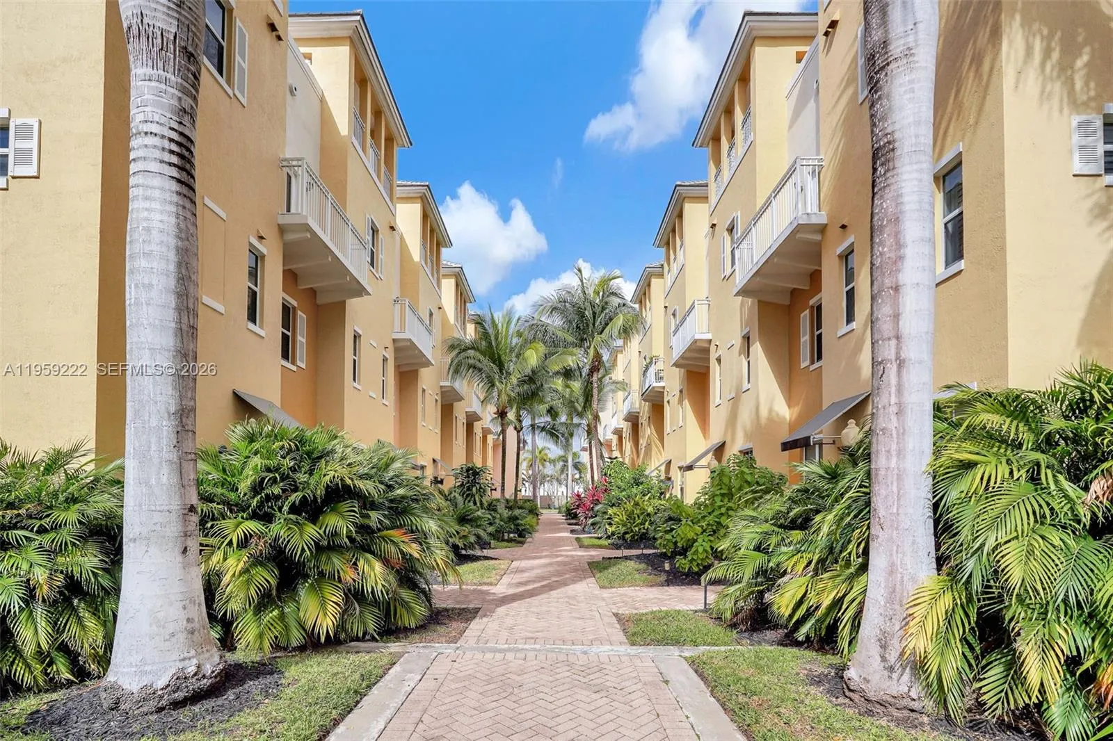 2318 Vintage Dr 2318, Lighthouse Point, Florida 33, Lighthouse Point, Florida 33064, 3 Bedrooms Bedrooms, ,3 BathroomsBathrooms,Residential,For Sale,2318 Vintage Dr 2318, Lighthouse Point, Florida 33,A11959222
