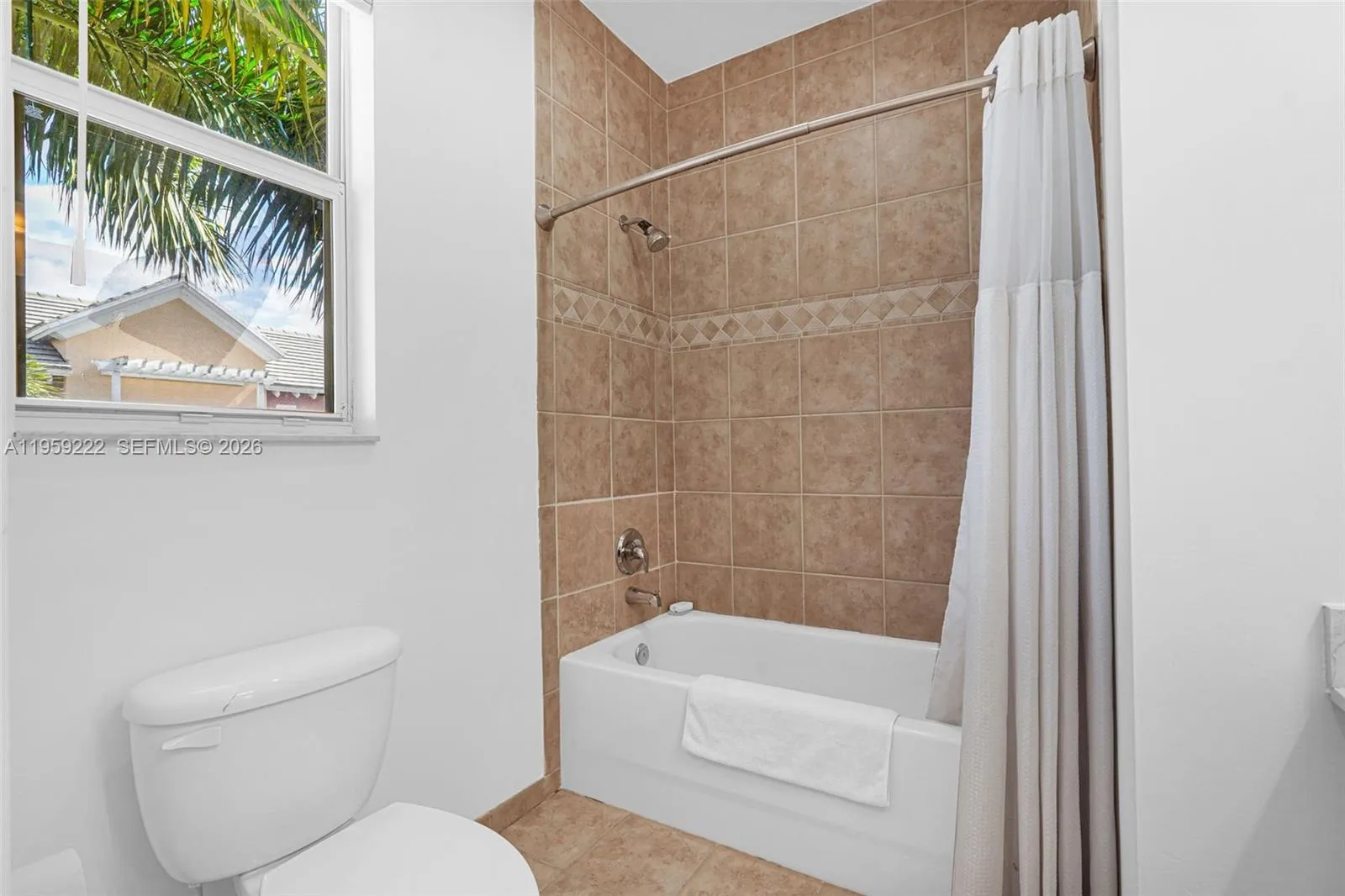 2318 Vintage Dr 2318, Lighthouse Point, Florida 33, Lighthouse Point, Florida 33064, 3 Bedrooms Bedrooms, ,3 BathroomsBathrooms,Residential,For Sale,2318 Vintage Dr 2318, Lighthouse Point, Florida 33,A11959222