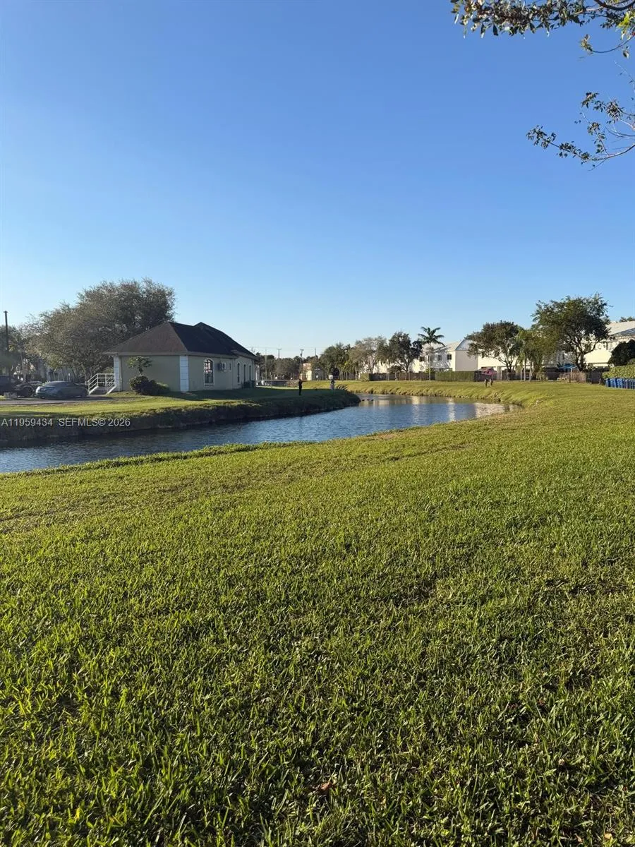 15832 Sw 91st Ct B, Palmetto Bay, Florida 33157, Palmetto Bay, Florida 33157, 2 Bedrooms Bedrooms, ,1 BathroomBathrooms,Residential Lease,For Rent,15832 Sw 91st Ct B, Palmetto Bay, Florida 33157,A11959434