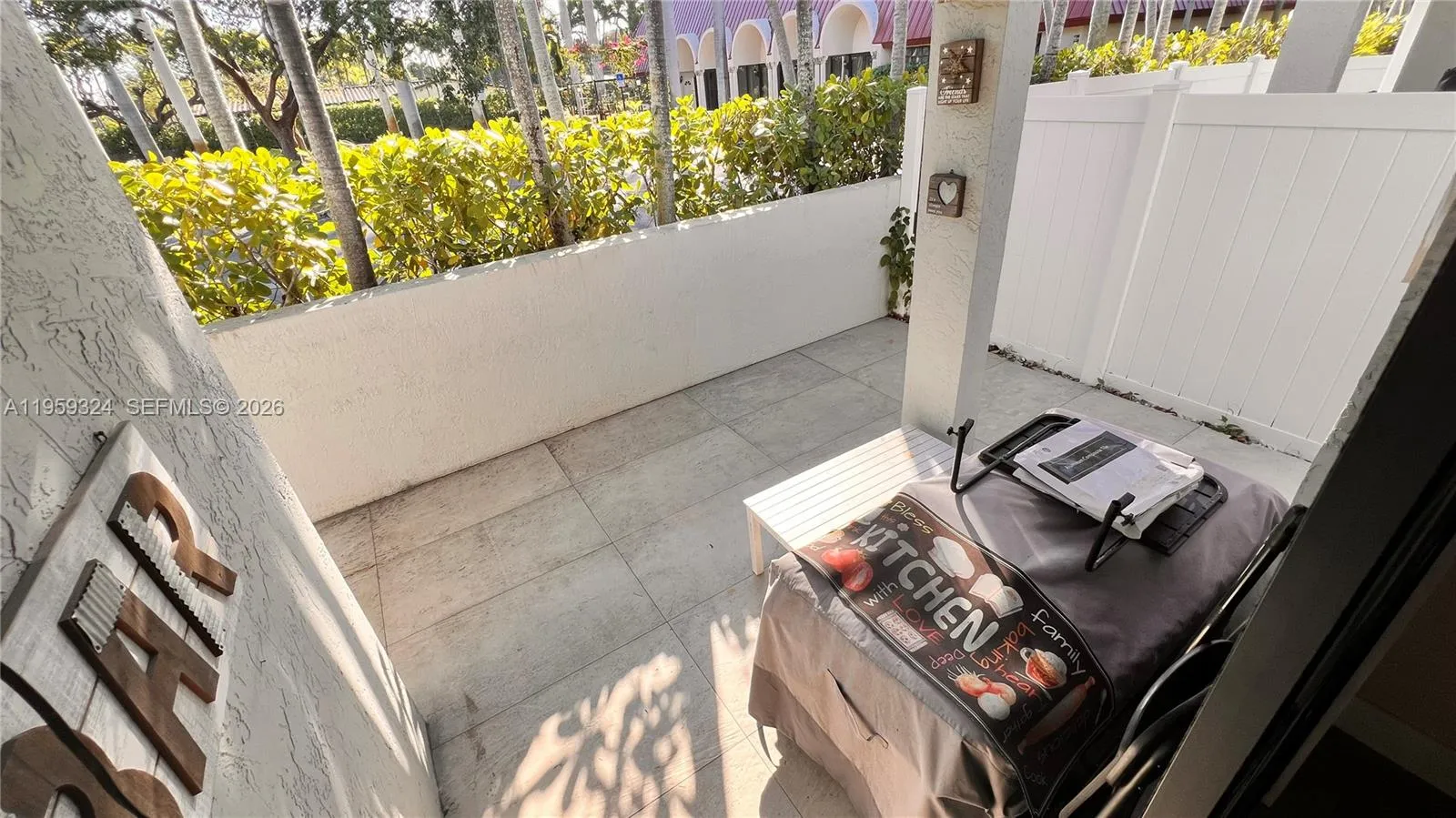 3538 Sw 17th St 1b, Miami, Florida 33145, Miami, Florida 33145, 3 Bedrooms Bedrooms, ,3 BathroomsBathrooms,Residential Lease,For Rent,3538 Sw 17th St 1b, Miami, Florida 33145,A11959324