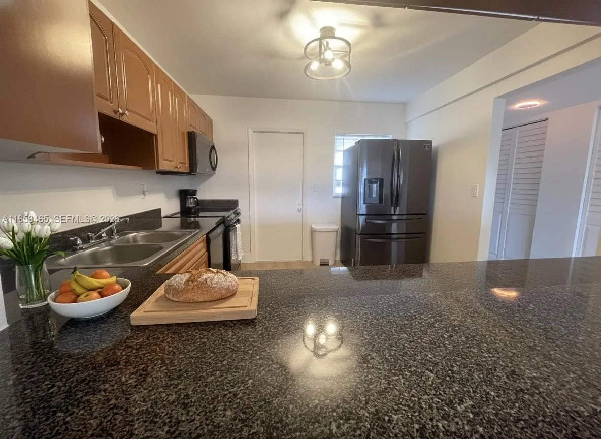 5100 Sw 90th Ave 302, Cooper City, Florida 33328, Cooper City, Florida 33328, 2 Bedrooms Bedrooms, ,2 BathroomsBathrooms,Residential Lease,For Rent,5100 Sw 90th Ave 302, Cooper City, Florida 33328,A11959465