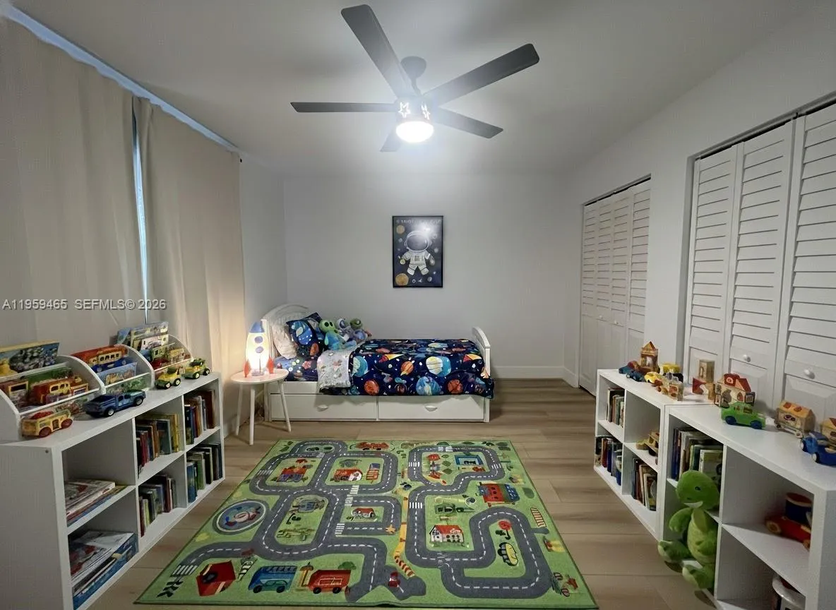 5100 Sw 90th Ave 302, Cooper City, Florida 33328, Cooper City, Florida 33328, 2 Bedrooms Bedrooms, ,2 BathroomsBathrooms,Residential Lease,For Rent,5100 Sw 90th Ave 302, Cooper City, Florida 33328,A11959465