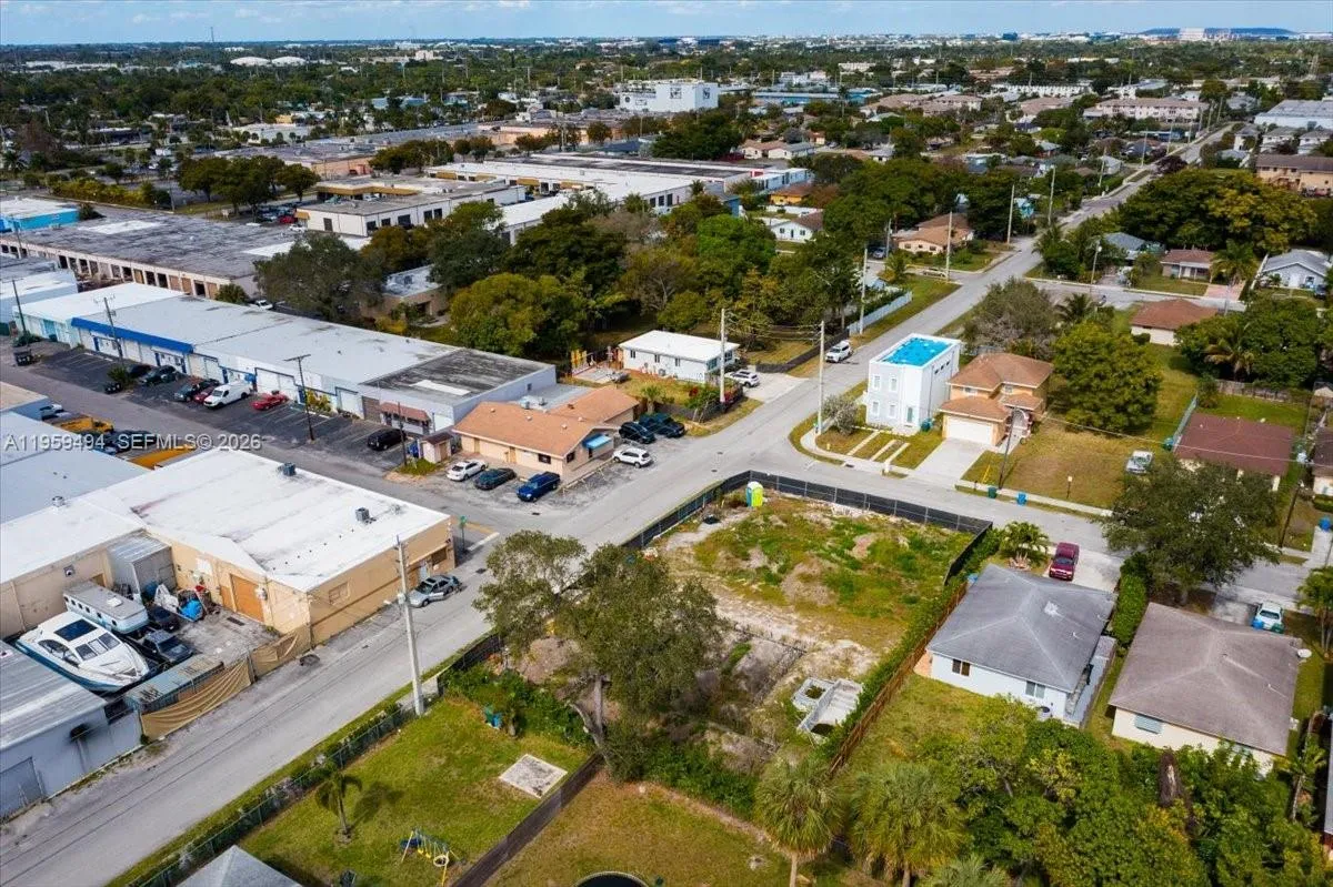 3250 Ne 3rd Ave, Oakland Park, Florida 33334, Oakland Park, Florida 33334, ,Land,For Sale,3250 Ne 3rd Ave, Oakland Park, Florida 33334,A11959494