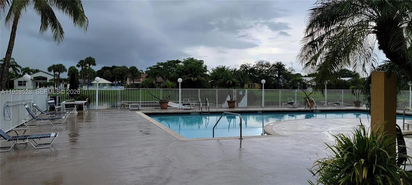2420 Nw 33rd St 1011, Oakland Park, Florida 33309, Oakland Park, Florida 33309, 2 Bedrooms Bedrooms, ,2 BathroomsBathrooms,Residential Lease,For Rent,2420 Nw 33rd St 1011, Oakland Park, Florida 33309,A11959528