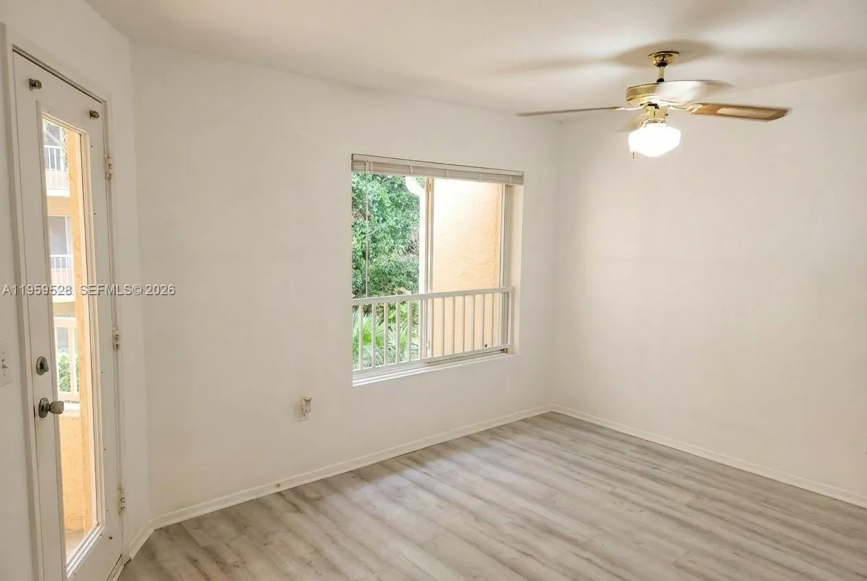 2420 Nw 33rd St 1011, Oakland Park, Florida 33309, Oakland Park, Florida 33309, 2 Bedrooms Bedrooms, ,2 BathroomsBathrooms,Residential Lease,For Rent,2420 Nw 33rd St 1011, Oakland Park, Florida 33309,A11959528