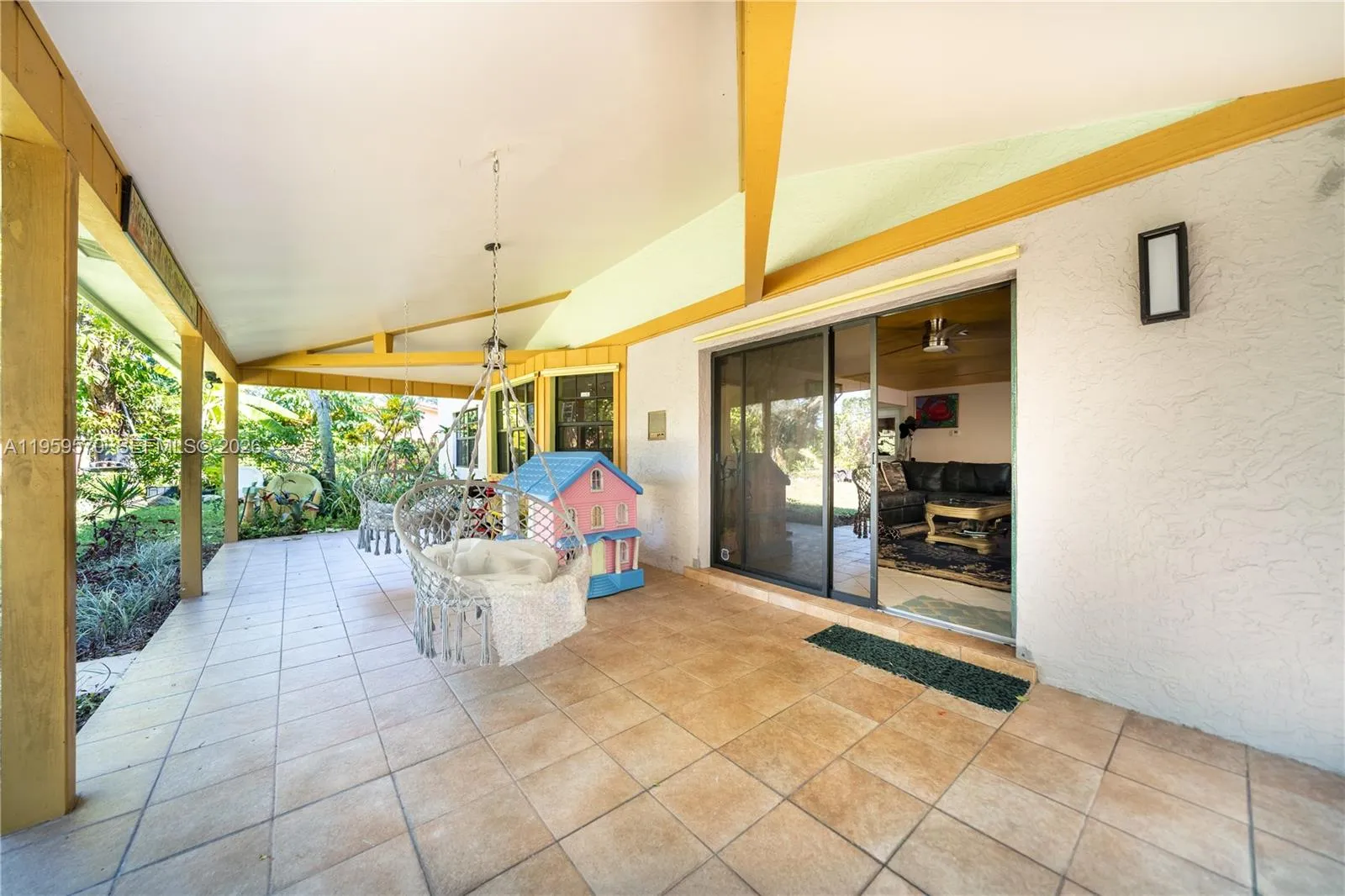 6337 Sw 32nd St, Miramar, Florida 33023, Miramar, Florida 33023, 4 Bedrooms Bedrooms, ,2 BathroomsBathrooms,Residential,For Sale,6337 Sw 32nd St, Miramar, Florida 33023,A11959570