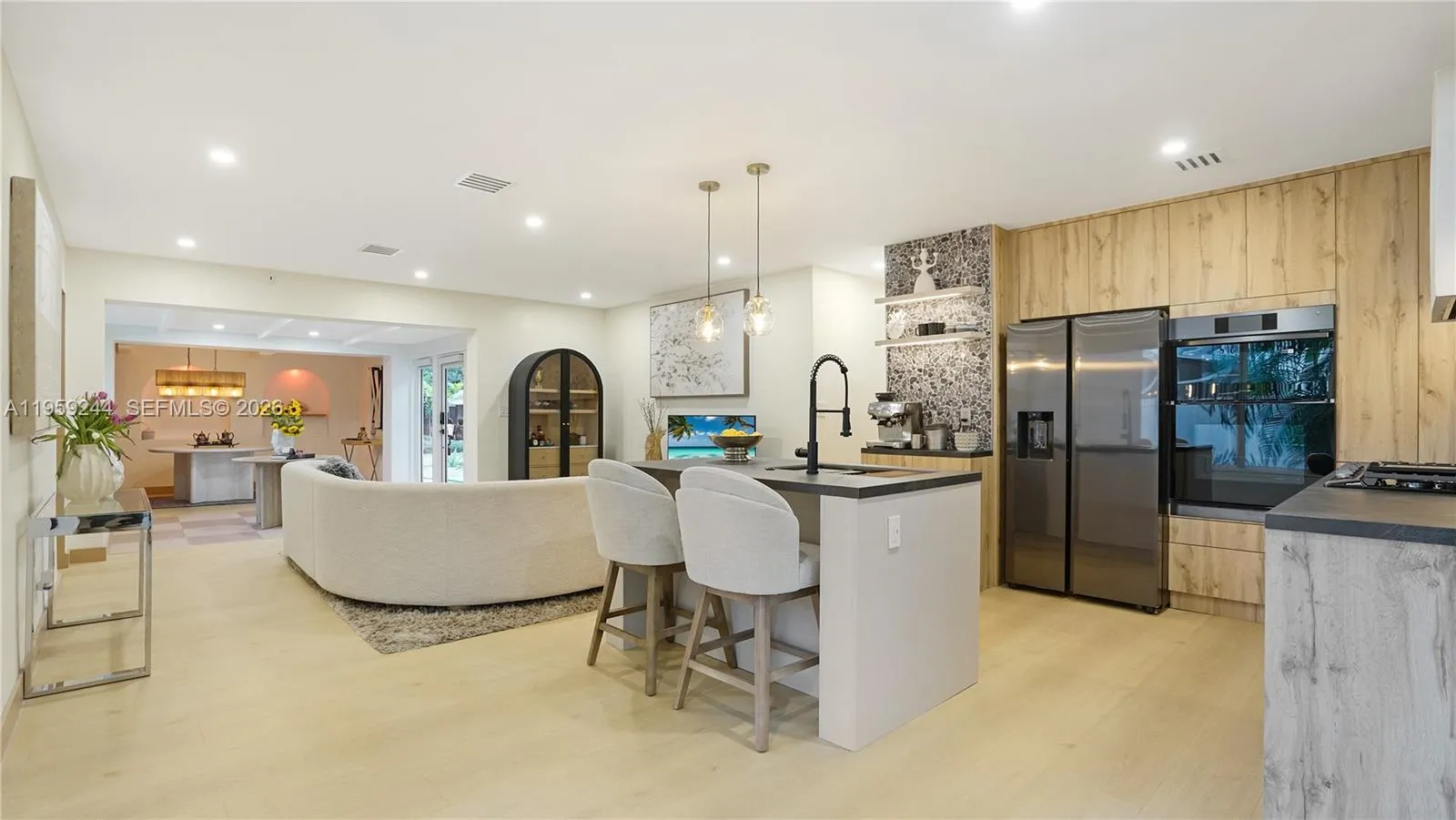 2749 Ne 10th Ave, Wilton Manors, Florida 33334, Wilton Manors, Florida 33334, 3 Bedrooms Bedrooms, ,2 BathroomsBathrooms,Residential,For Sale,2749 Ne 10th Ave, Wilton Manors, Florida 33334,A11959244