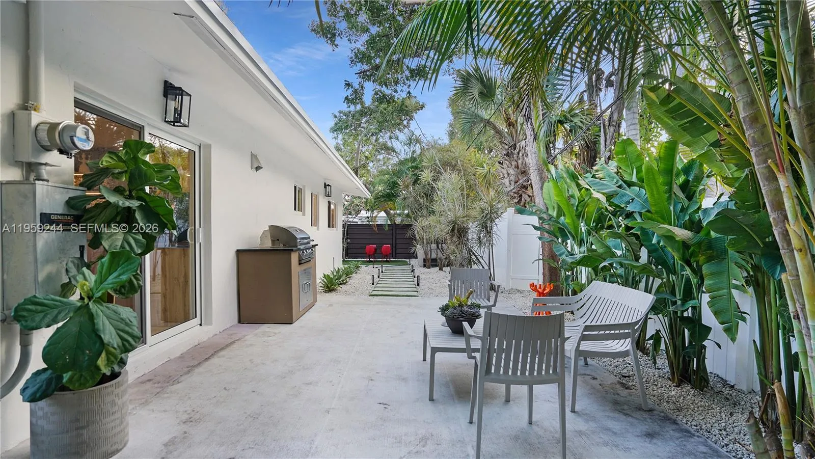 2749 Ne 10th Ave, Wilton Manors, Florida 33334, Wilton Manors, Florida 33334, 3 Bedrooms Bedrooms, ,2 BathroomsBathrooms,Residential,For Sale,2749 Ne 10th Ave, Wilton Manors, Florida 33334,A11959244