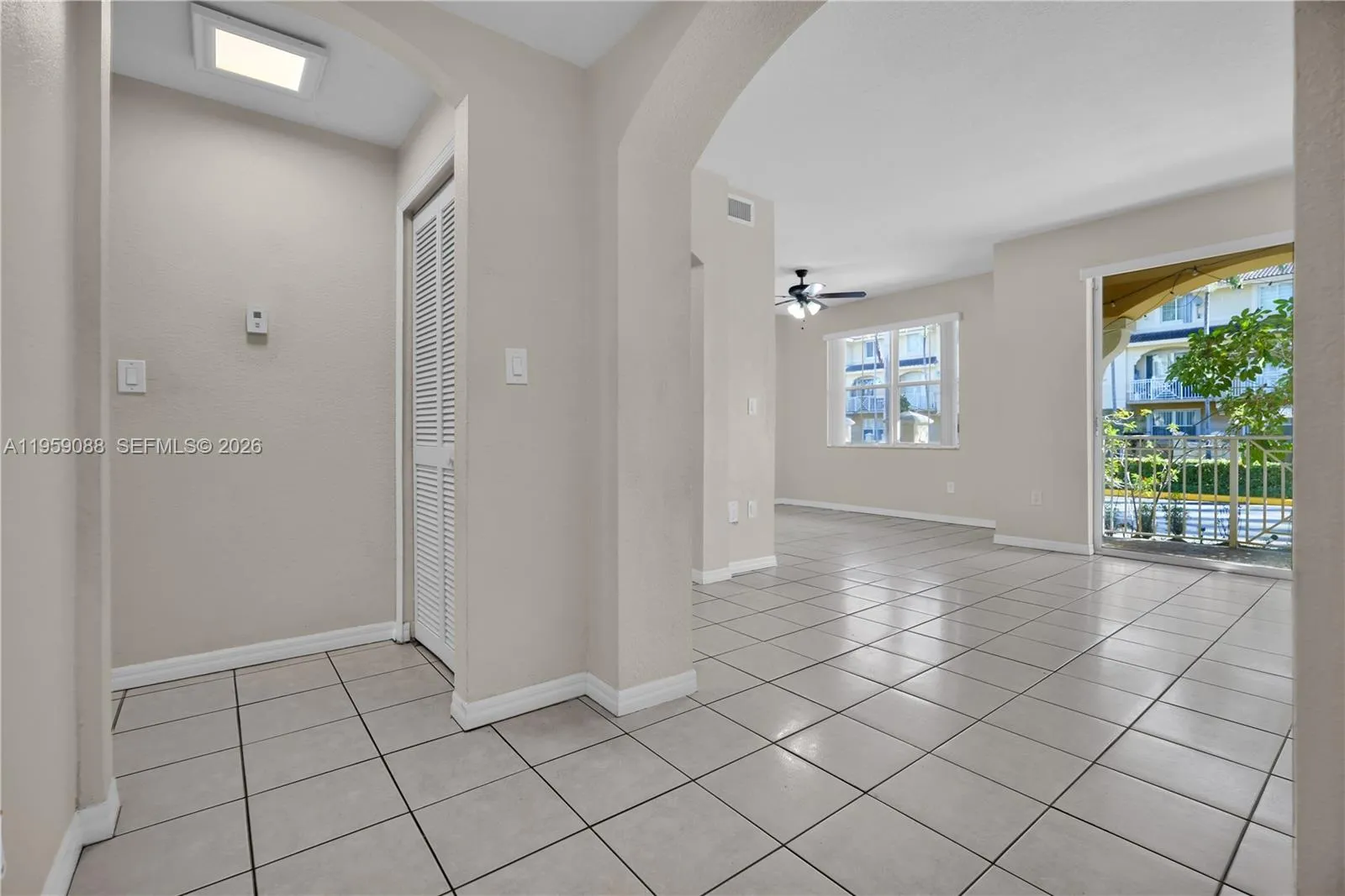 8964 W Flagler St 104, Miami, Florida 33174, Miami, Florida 33174, 3 Bedrooms Bedrooms, ,2 BathroomsBathrooms,Residential,For Sale,8964 W Flagler St 104, Miami, Florida 33174,A11959088