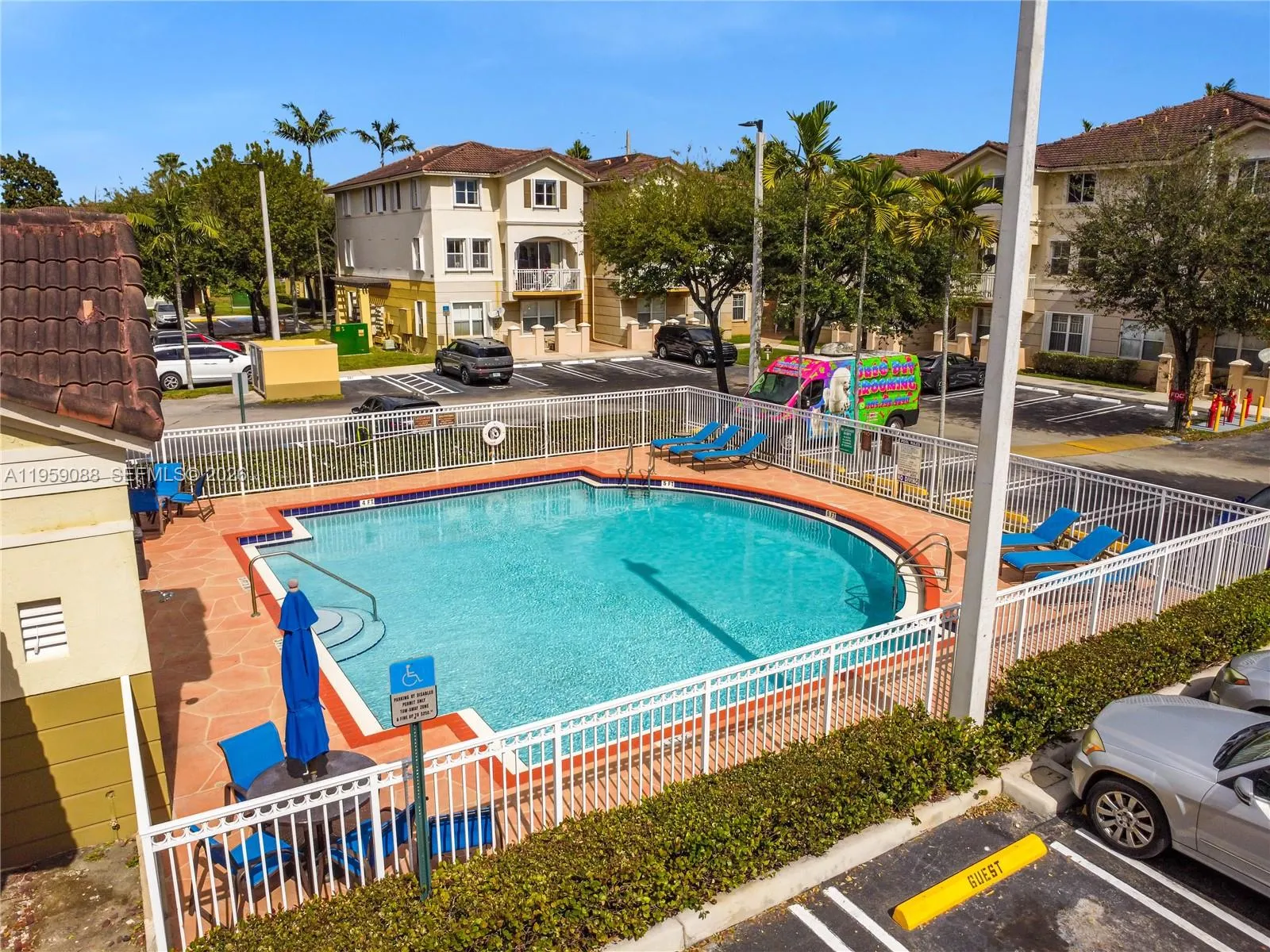 8964 W Flagler St 104, Miami, Florida 33174, Miami, Florida 33174, 3 Bedrooms Bedrooms, ,2 BathroomsBathrooms,Residential,For Sale,8964 W Flagler St 104, Miami, Florida 33174,A11959088