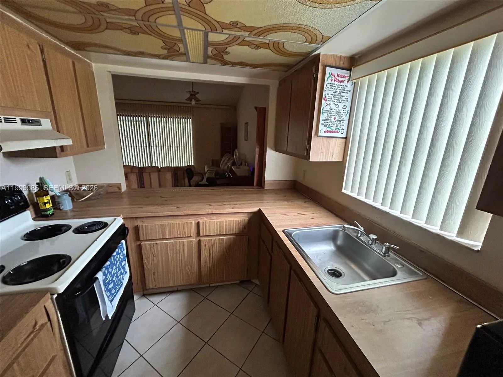 1540 Nw 98th Ter, Pembroke Pines, Florida 33024, Pembroke Pines, Florida 33024, 2 Bedrooms Bedrooms, ,2 BathroomsBathrooms,Residential,For Sale,1540 Nw 98th Ter, Pembroke Pines, Florida 33024,A11959586