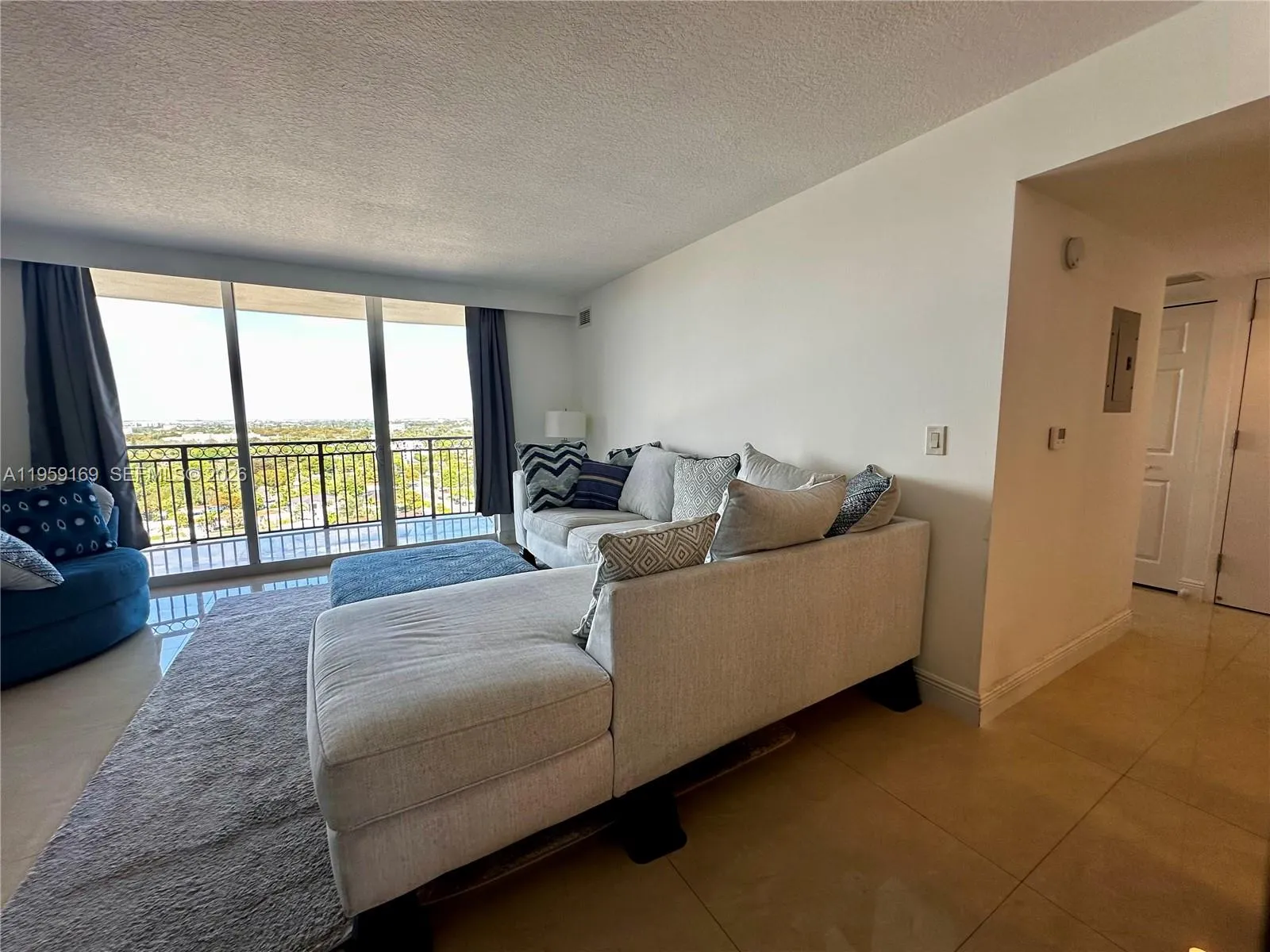 3232 Sw 22nd Ter 1604, Miami, Florida 33145, Miami, Florida 33145, 2 Bedrooms Bedrooms, ,2 BathroomsBathrooms,Residential,For Sale,3232 Sw 22nd Ter 1604, Miami, Florida 33145,A11959169