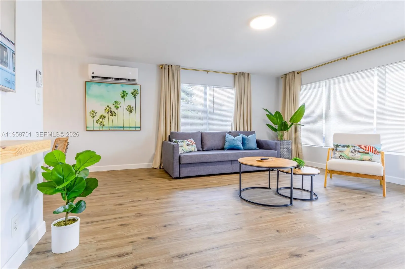 2748 Ne 32nd St 1-7, Fort Lauderdale, Florida 3330, Fort Lauderdale, Florida 33306, ,Commercial Sale,For Sale,2748 Ne 32nd St 1-7, Fort Lauderdale, Florida 3330,A11958701