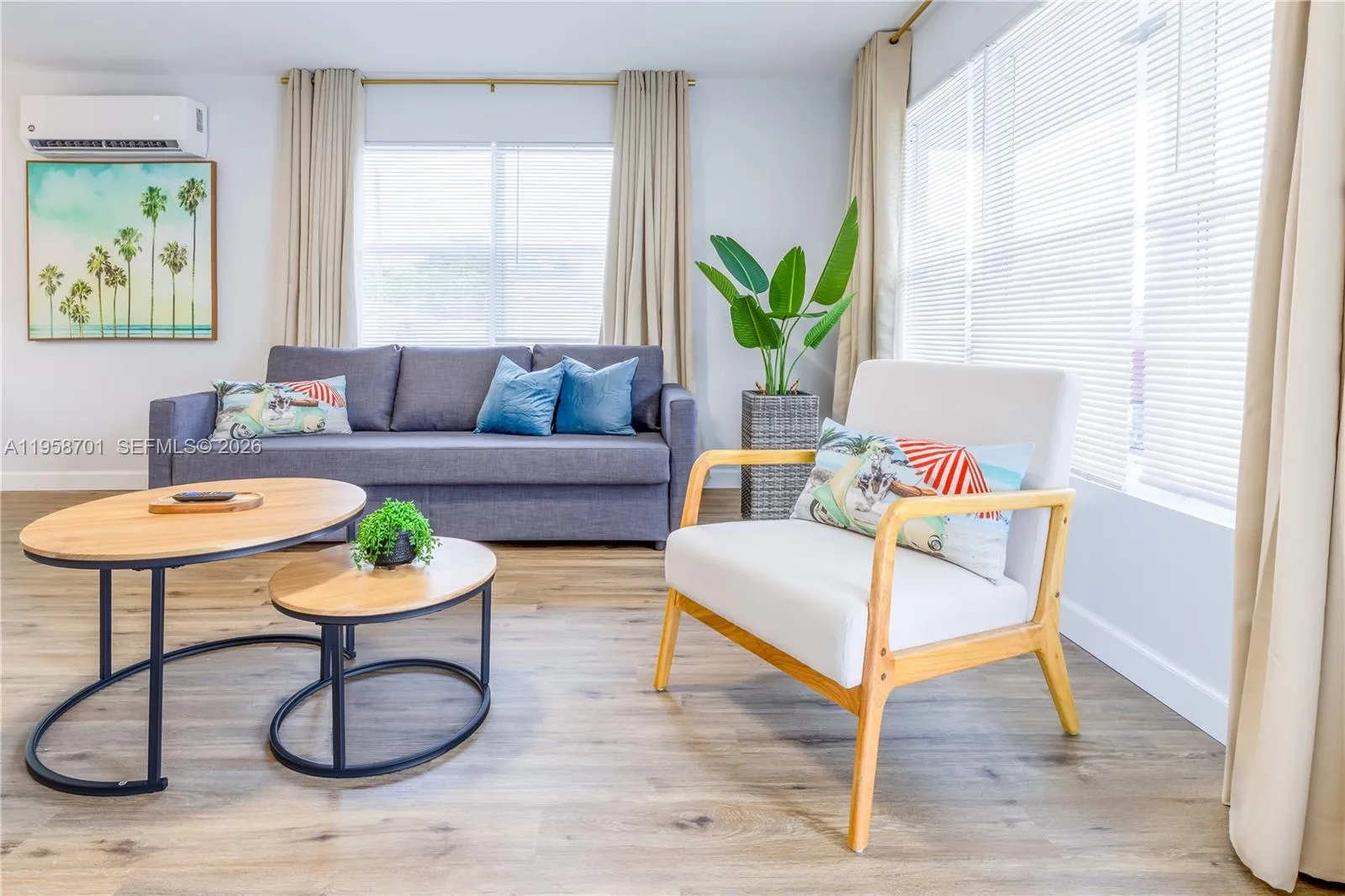 2748 Ne 32nd St 1-7, Fort Lauderdale, Florida 3330, Fort Lauderdale, Florida 33306, ,Commercial Sale,For Sale,2748 Ne 32nd St 1-7, Fort Lauderdale, Florida 3330,A11958701