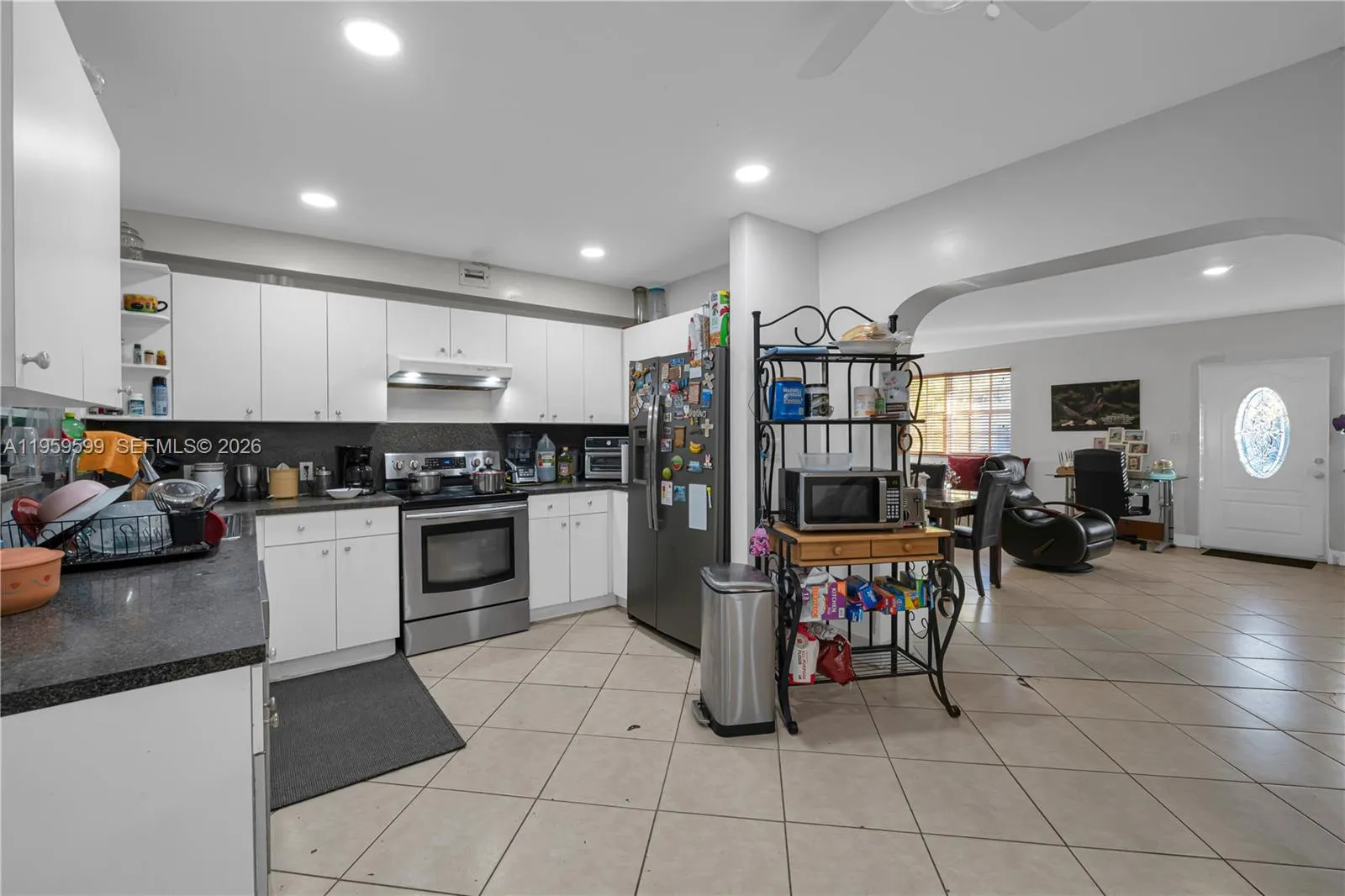 11021 Sw 4th St, Sweetwater, Florida 33174, Sweetwater, Florida 33174, ,Residential Income,For Sale,11021 Sw 4th St, Sweetwater, Florida 33174,A11959599