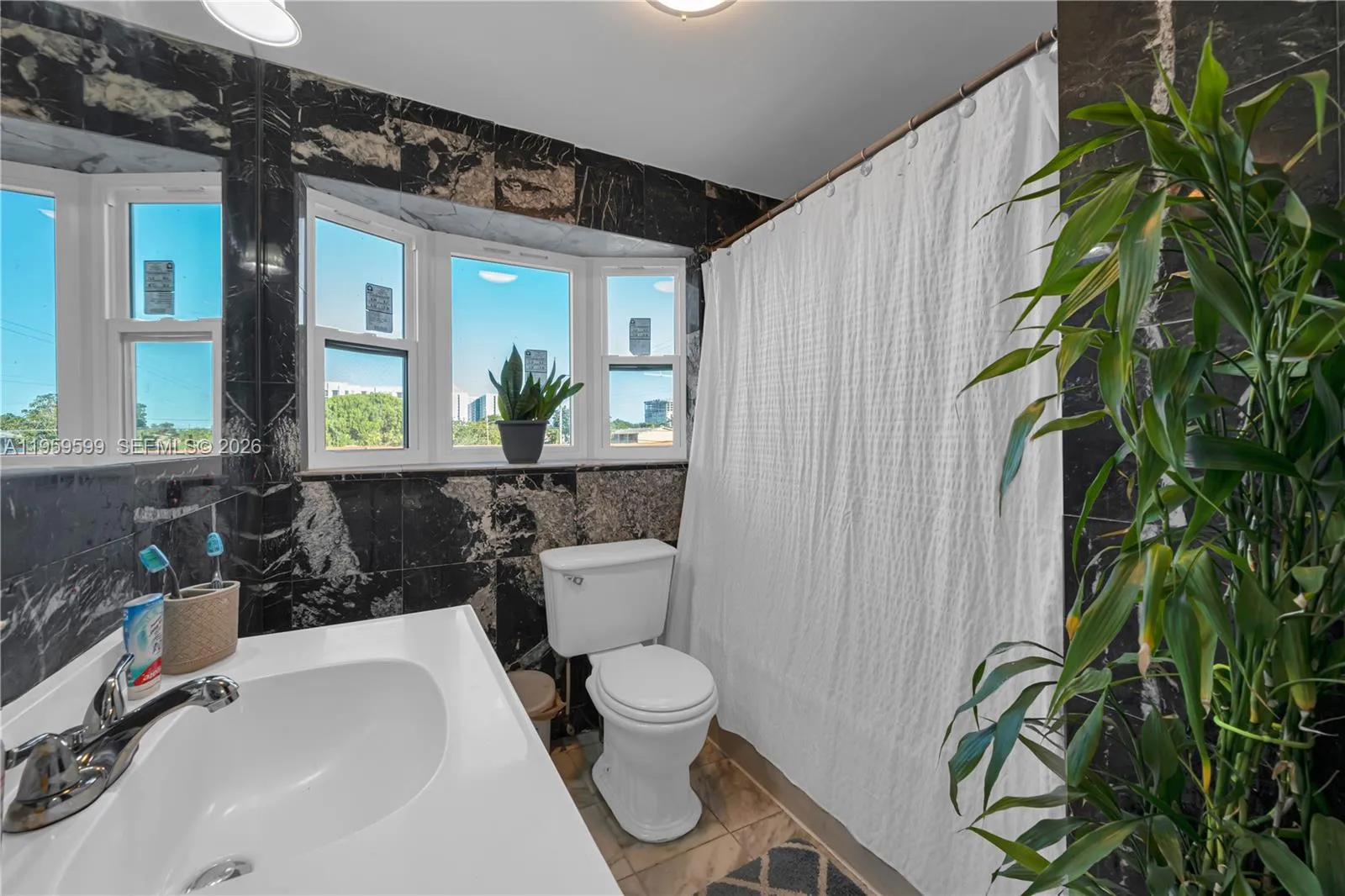 11021 Sw 4th St, Sweetwater, Florida 33174, Sweetwater, Florida 33174, ,Residential Income,For Sale,11021 Sw 4th St, Sweetwater, Florida 33174,A11959599