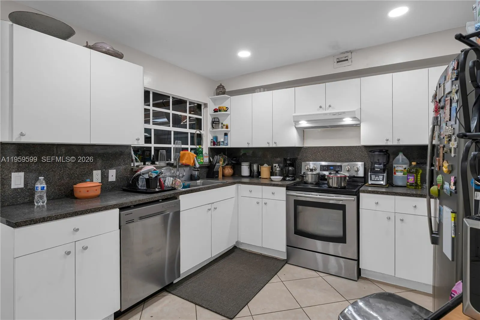 11021 Sw 4th St, Sweetwater, Florida 33174, Sweetwater, Florida 33174, ,Residential Income,For Sale,11021 Sw 4th St, Sweetwater, Florida 33174,A11959599