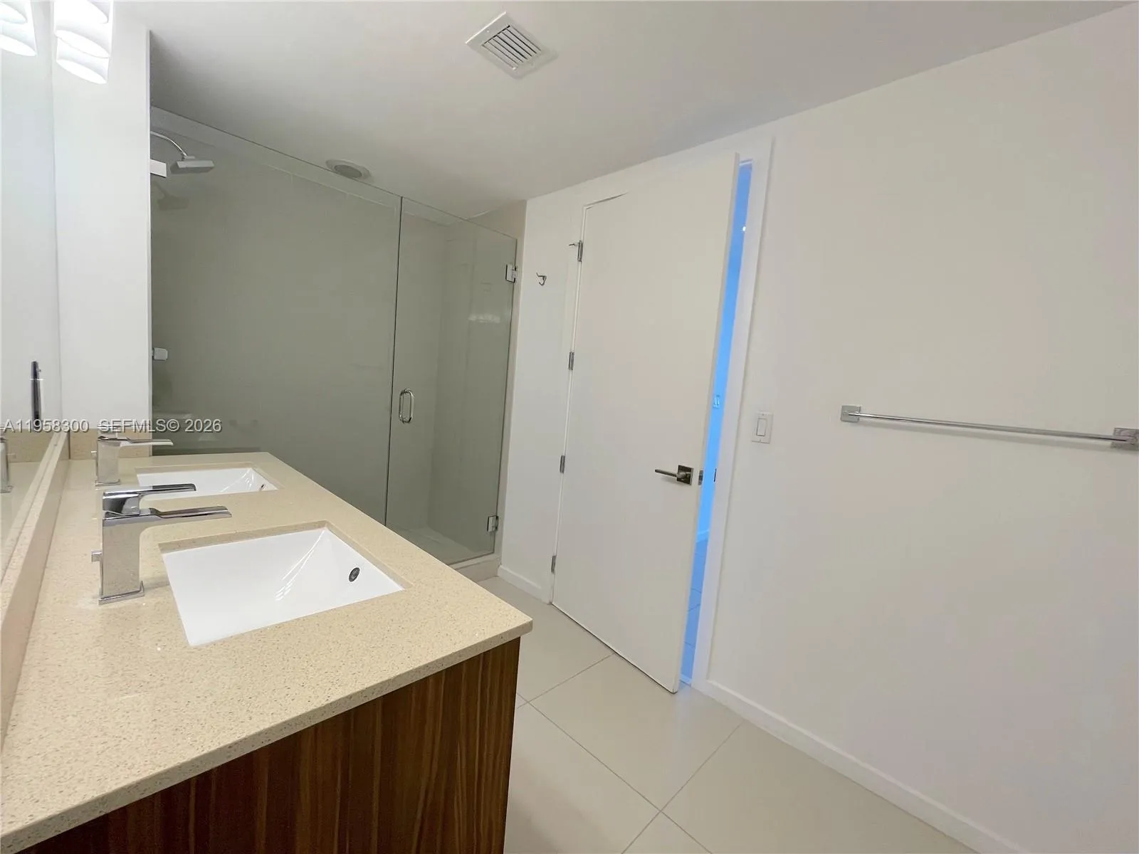 5252 Nw 85th Ave 904, Doral, Florida 33166, Doral, Florida 33166, 2 Bedrooms Bedrooms, ,2 BathroomsBathrooms,Residential Lease,For Rent,5252 Nw 85th Ave 904, Doral, Florida 33166,A11958300