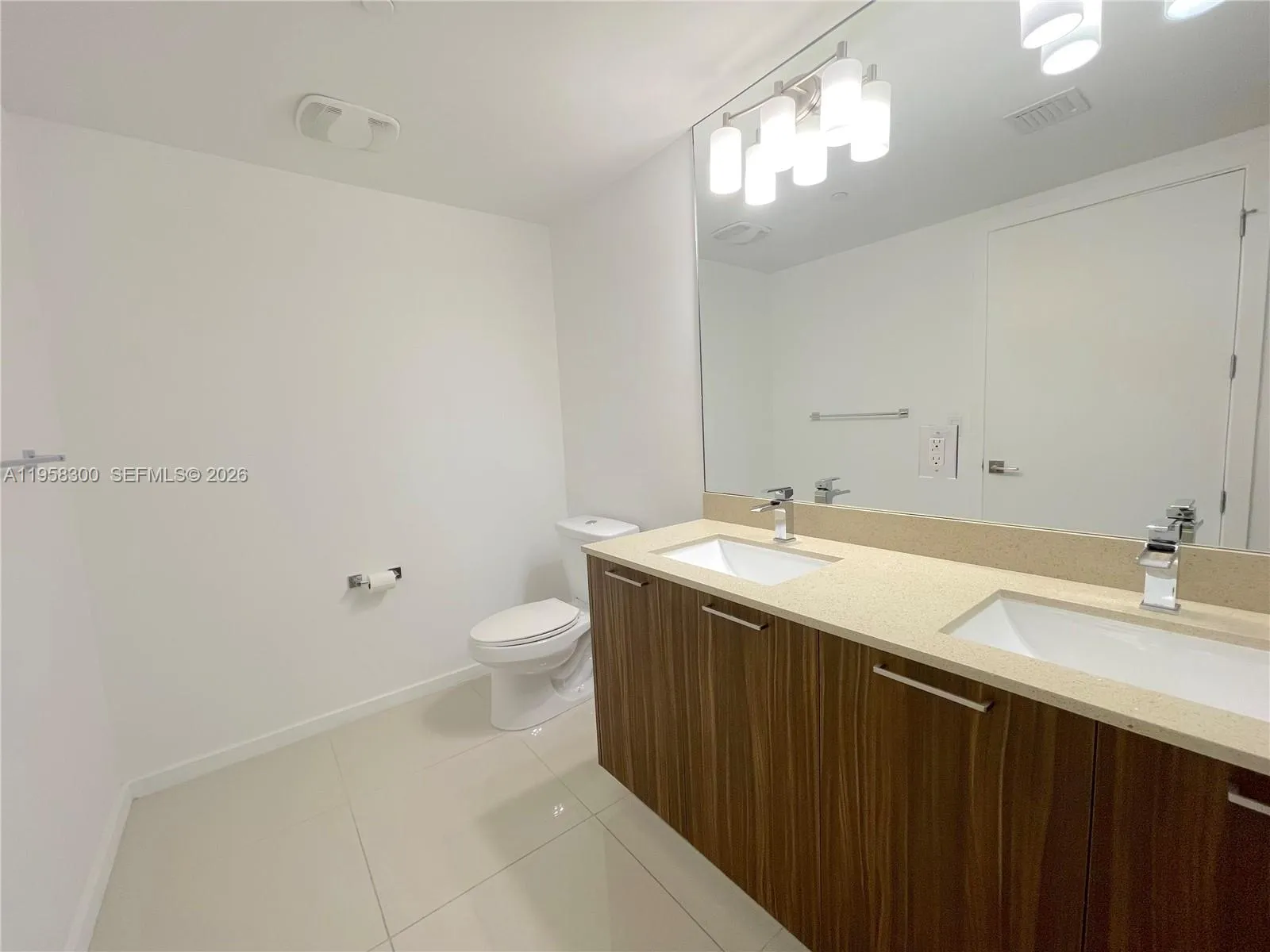 5252 Nw 85th Ave 904, Doral, Florida 33166, Doral, Florida 33166, 2 Bedrooms Bedrooms, ,2 BathroomsBathrooms,Residential Lease,For Rent,5252 Nw 85th Ave 904, Doral, Florida 33166,A11958300